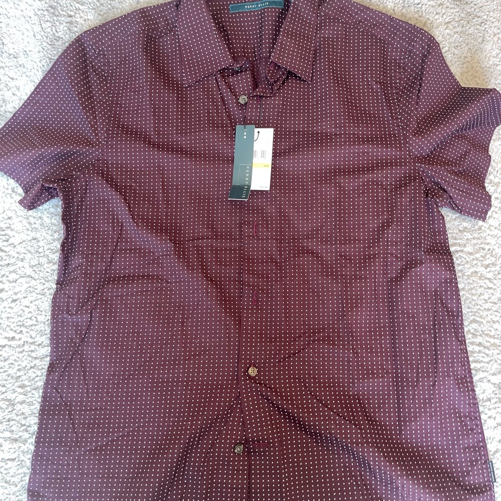 Perry Ellis Maroon Short Sleeve Button Down Shirt